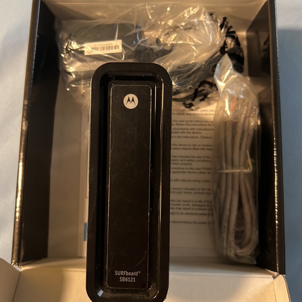 Modem - Picture 3 of 5